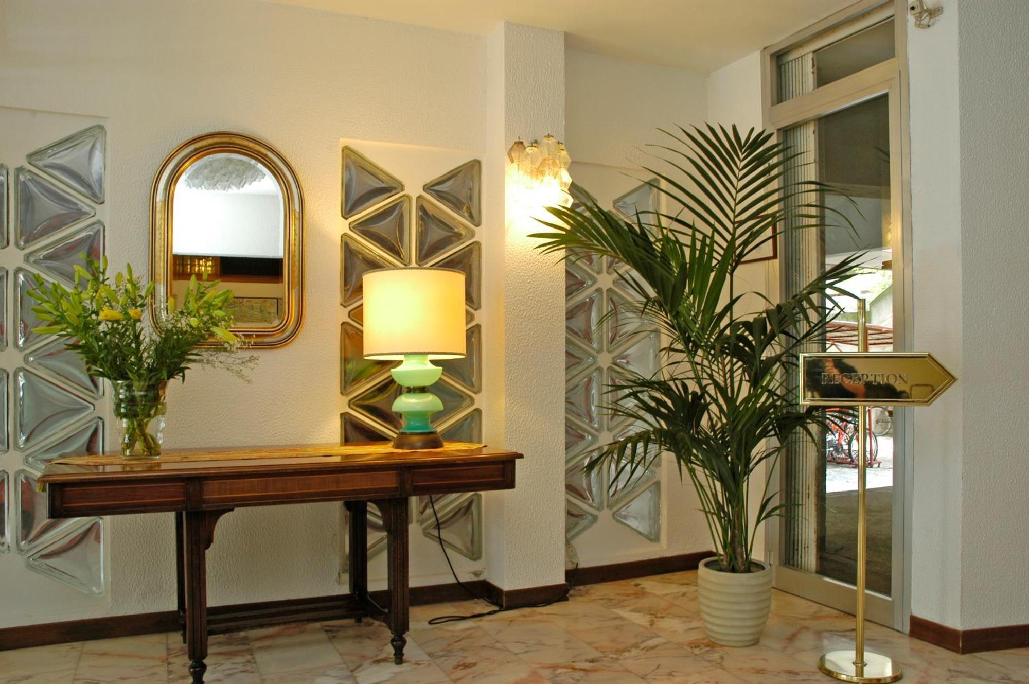 Hotel Palace